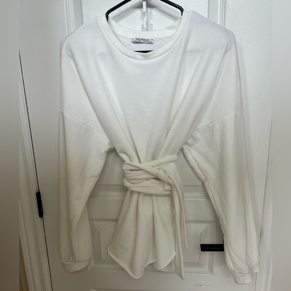 Zara lightweight sweatshirt with attached belt- wrap around-white-size M US - Picture 2 of 14
